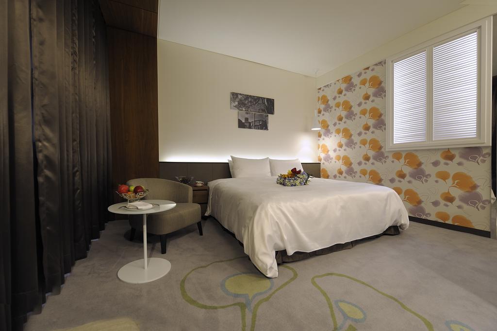 Golden Tulip Glory Fine Hotel Tainan Zimmer foto