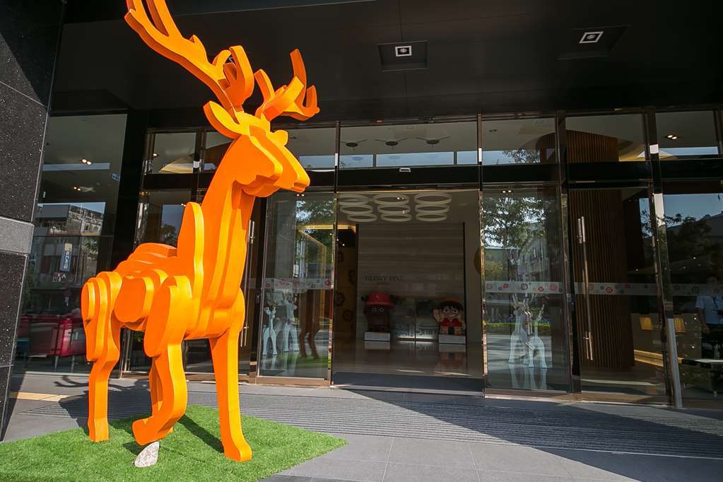 Golden Tulip Glory Fine Hotel Tainan Exterior foto